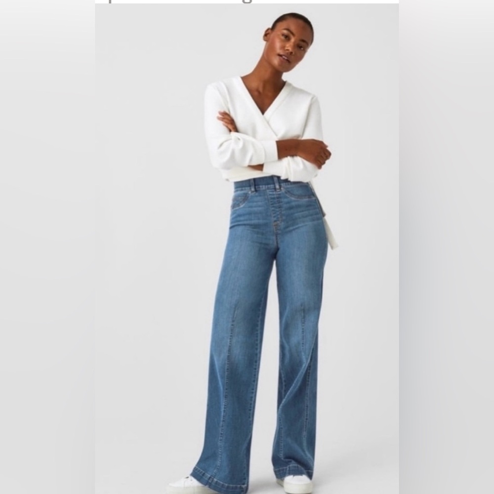Spanx Seamed Front Wide Leg Jeans In Vertigo Indigo in Petite Medium